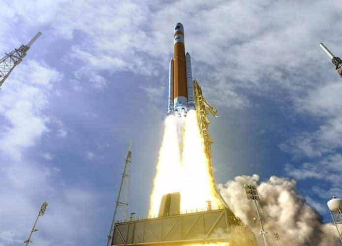 Space-Launch-System-NASA-695x500