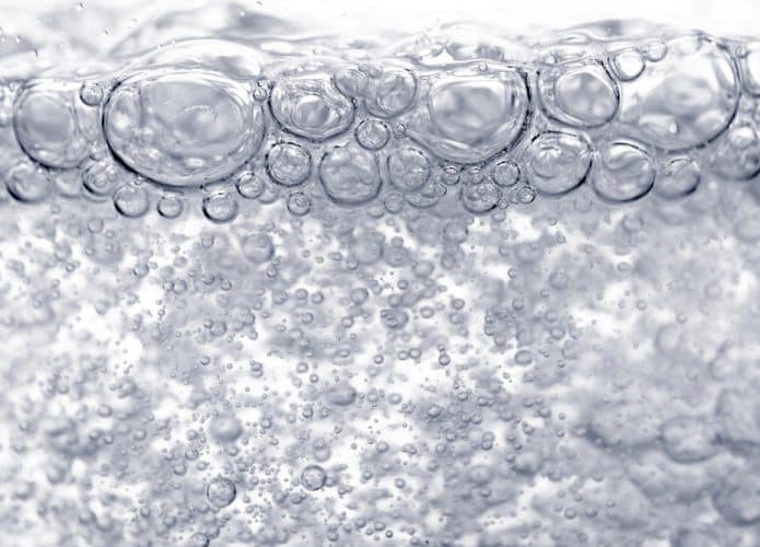 agua-fervendo-695x500