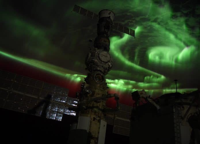 aurora-astronauta-fenomeno