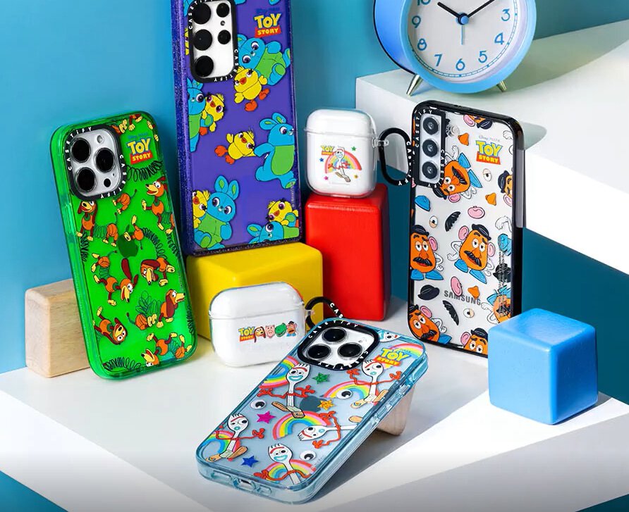 Além das capas, coleção Toy Story da Casetify tem outros acessórios 