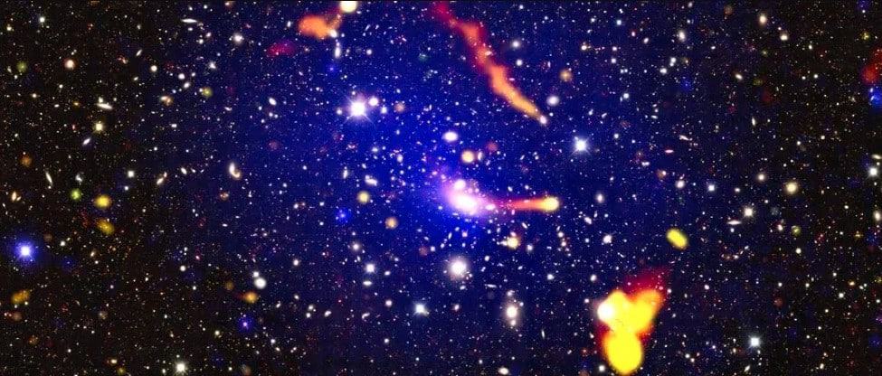radio-galaxia-conglomerado