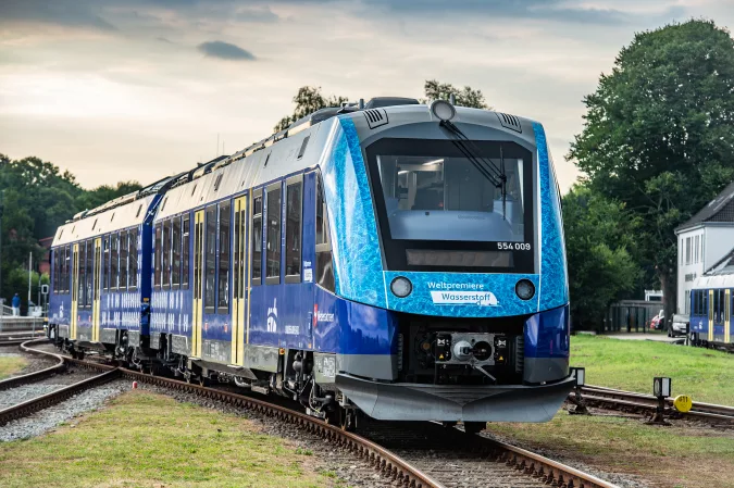 Primeiro serviço de trem de passageiros movido a hidrogênio já está funcionando