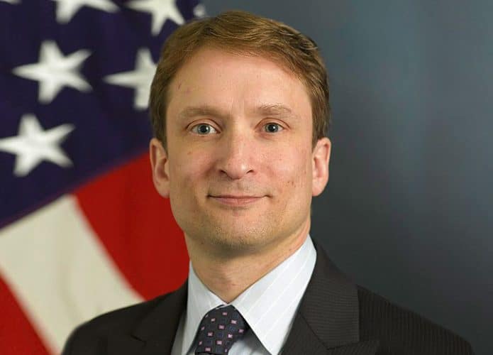 twitter-hires-famed-hacker-mudge-as-security-head-showcase_image-5-a-15377-695x500