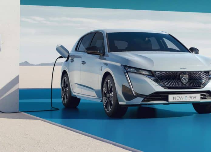 e-308: novo Peugeot elétrico aparece em imagens oficiais