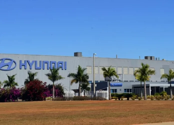Hyundai celebra 10 anos de Brasil com nova fábrica de motores