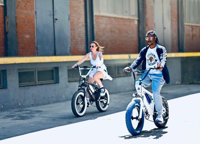 Bicicleta elétrica com estilo BMX fabricada na Alemanha é apresentada por menos de R$ 8.600