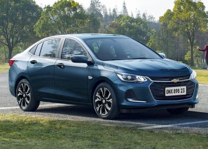 Chevrolet Onix Plus