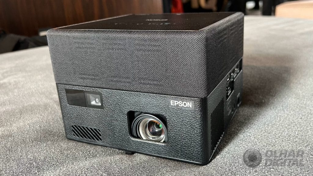 Projetor Epson EF-12 (Imagem: André Fogaça/Olhar Digital)