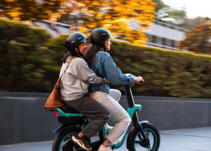 Conheça o Apollo, o primeiro veículo de micromobilidade de dois passageiros
