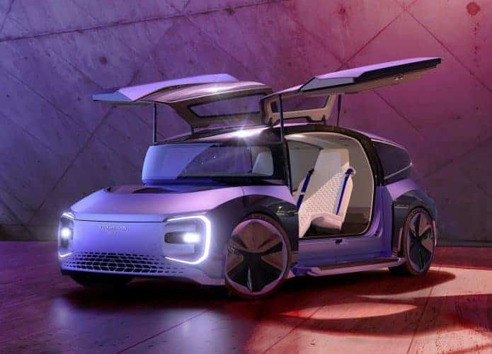 Volkswagen apresenta carro com direção autônoma plena capaz de tomar decisões