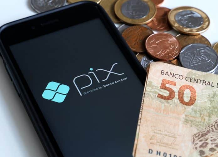 Pix ameaça o mercado das maquininhas de cartão