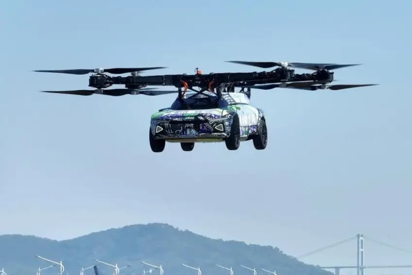 Carro voador chinês de duas toneladas faz seu primeiro voo; assista