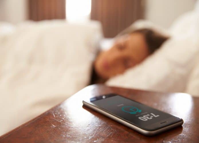 Como configurar o despertador do celular