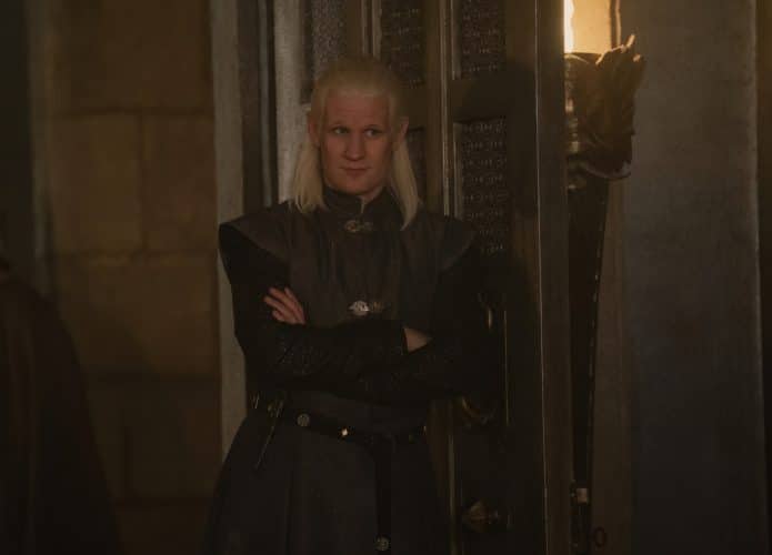 matt-smith-daemon-targaryen-aemond-batalha-de-dragoes-caraxes-vhagar-695x500