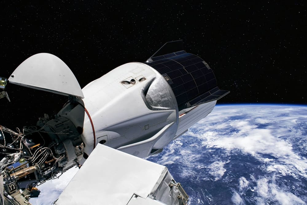 spacex-crew-dragon-iss