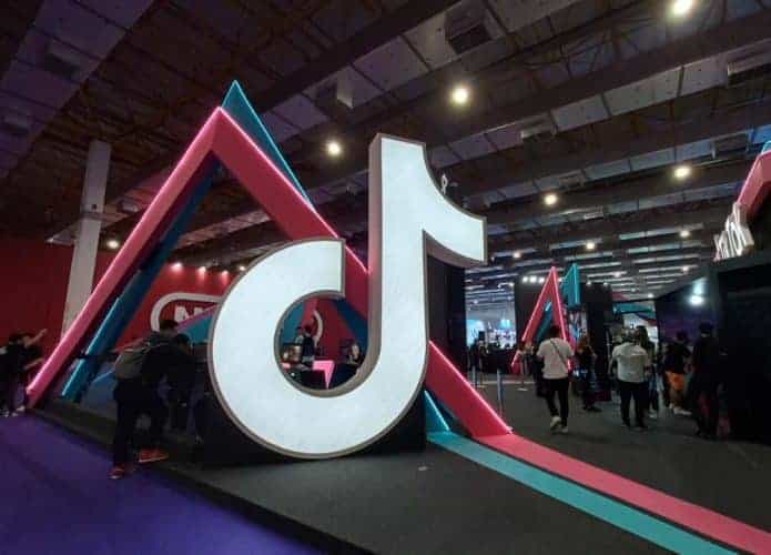 tik-tok-estande-bgs-2022-novidades-jogos-games-695x500