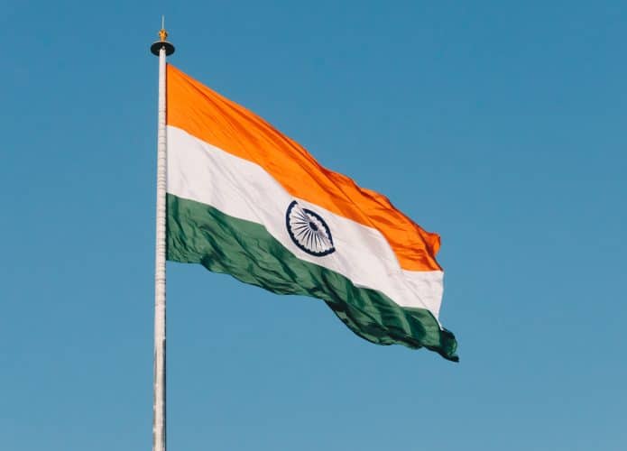 India-bandeira-695x500