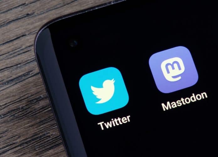 Twitter x Mastodon