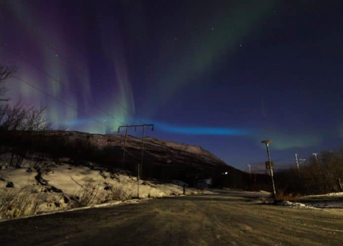 aurora-azul-horizontal-695x500