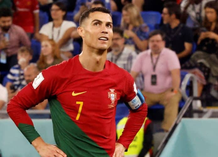 cristiano-ronaldo-portugal-uruguai-e1669645013227-695x500