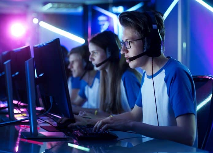 ESports cresce e Brasil avança para trazer profissionalização ao setor