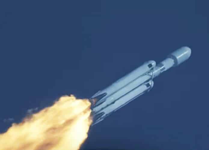 falcon-heavy-lancamento-695x500