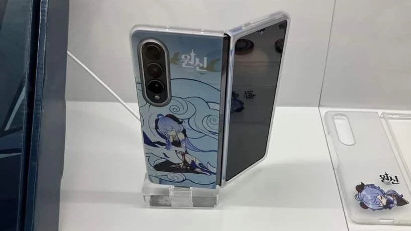 Galaxy Z Fold 4 especial de Genshin Impact