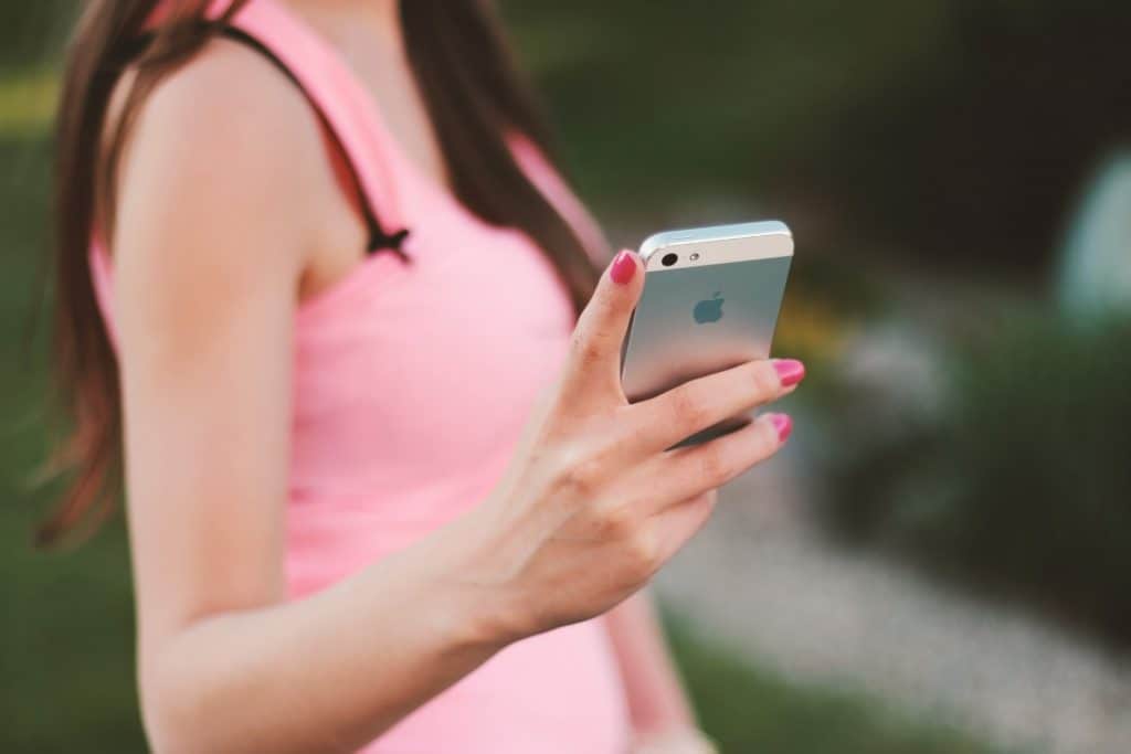 Será que seu iPhone é seguro mesmo? Pesquisadores desconfiam disso