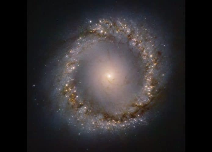 instrumento-galaxia-vlt