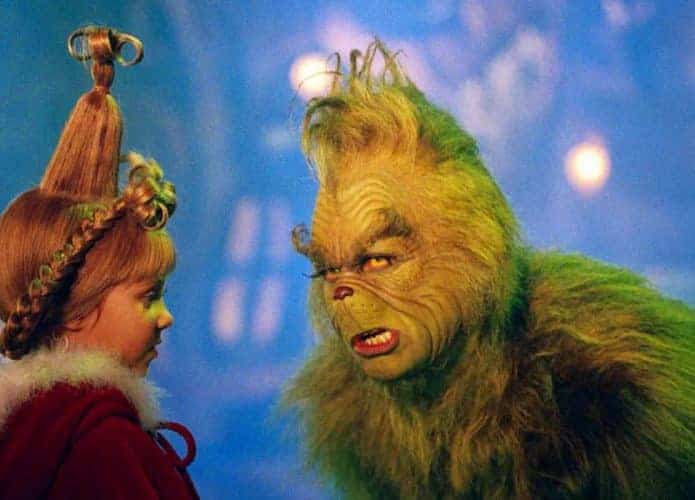 Jim-Carrey-and-Taylor-Momsen-in-How-the-Grinch-Stole-Christmas-695x500