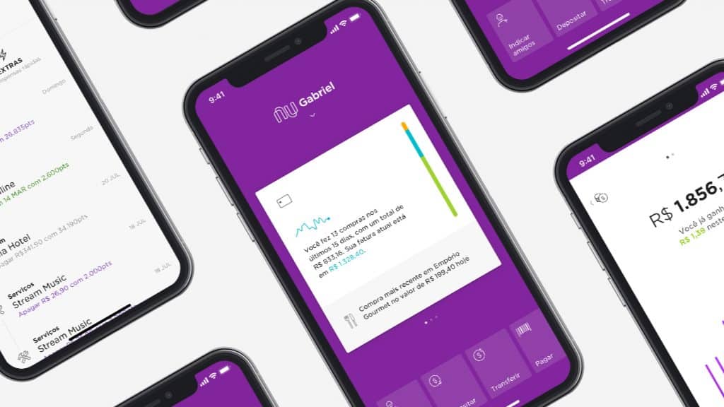 Montagem de celulares com aplicativo do Nubank aberto