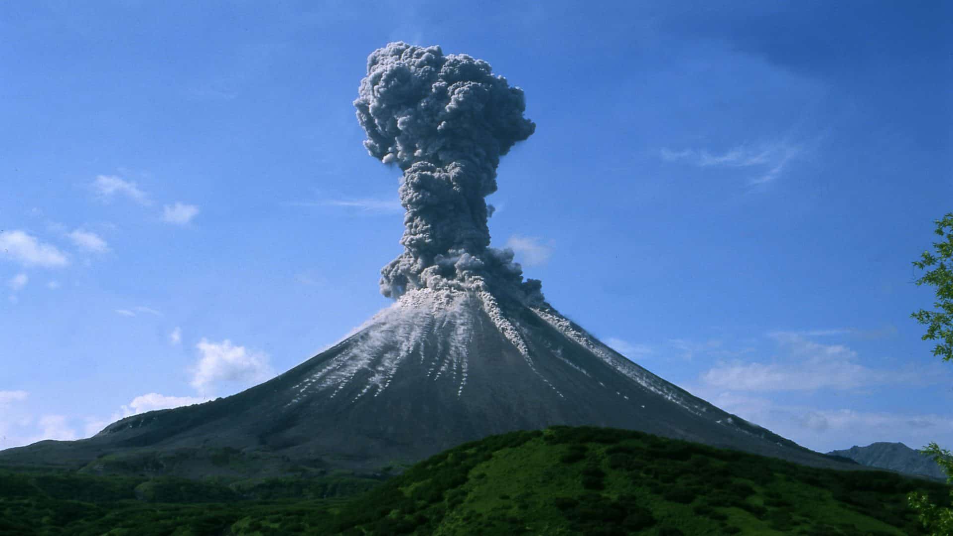 Vulcão em erupção