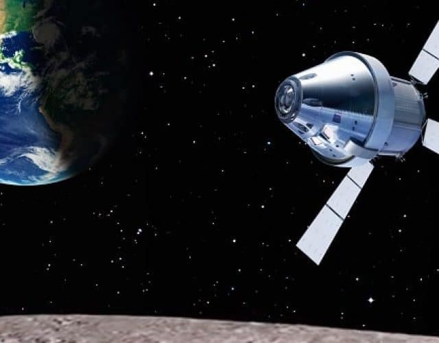 Orion,Spacecraft,Flight,In,Space,On,Orbit,Of,Moon.,