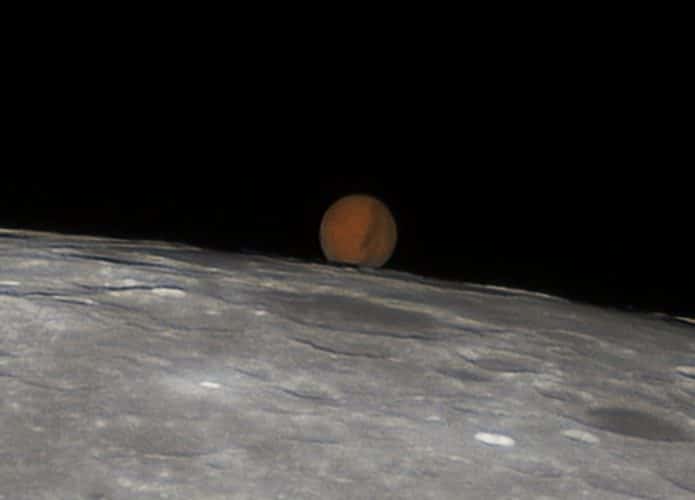 ocultacao-lunar-Marte-695x500