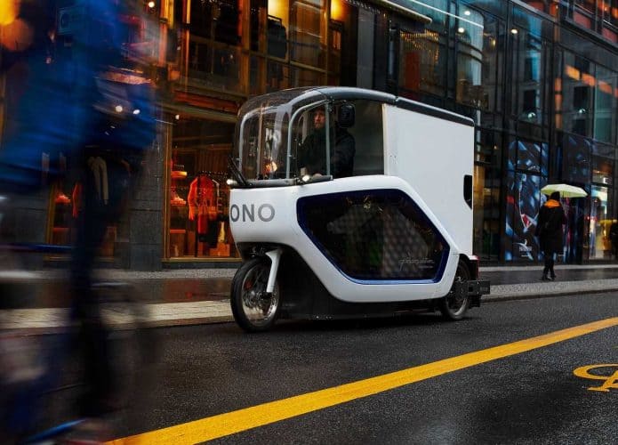 O ONO é um veículo leve que é uma espécie de híbrido de bicicleta elétrica e microcarro.