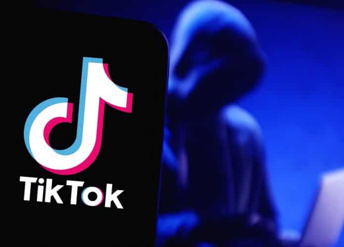 Golpe TikTok Invisible Body