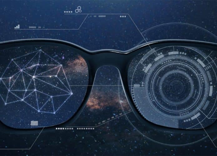 Óculos inteligentes com projeções e dados nas lentes e em volta