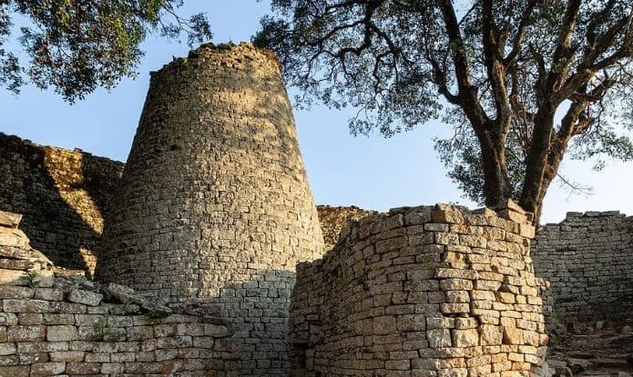 Ruínas de Grande Zimbabwe. (Credito: Andrew Moore/Wikimedia Commons/CC BY SA 2.0)
