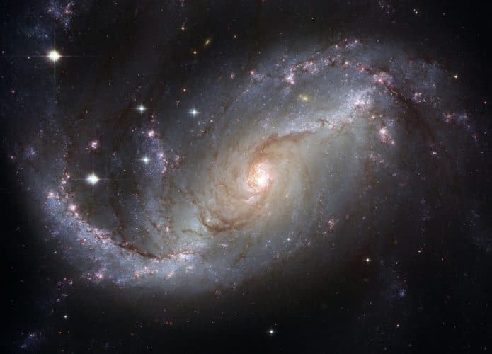 galaxia-NGC-7513-695x500
