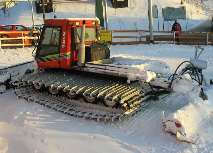 Limpa-neve PistenBully 240 D