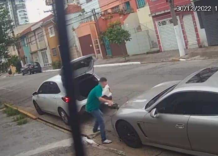 O que o roubo de faróis da Porsche tem a ver com o cultivo de maconha