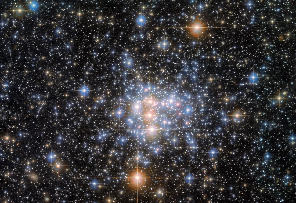 Aglomerado de estrela NGC 376 (Credito: ESA/Hubble & NASA, A. Nota, G. De Marchi)