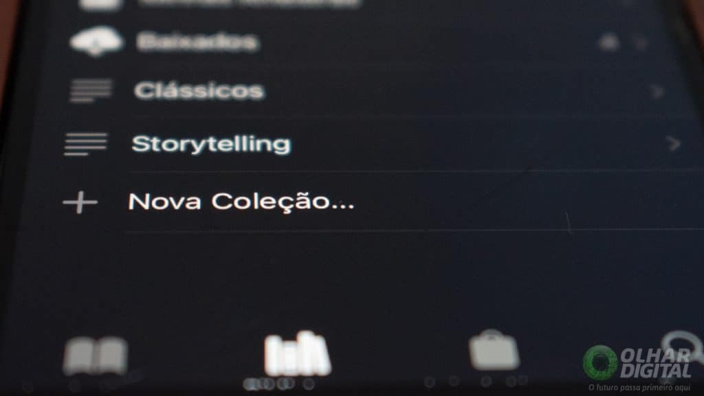 Tela do Apple Livros num iPhone