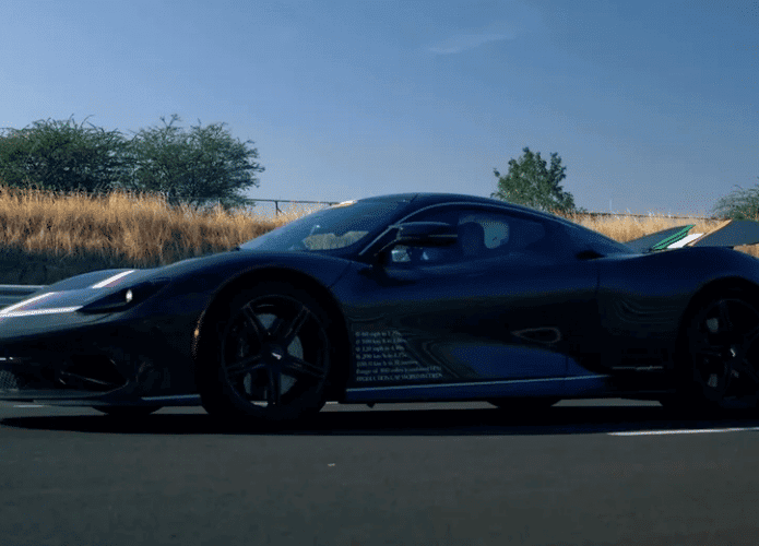 Hipercarro elétrico Pininfarina Battista