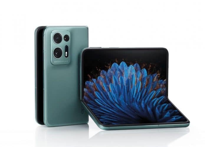 images-kv-phone-d7111-695x500