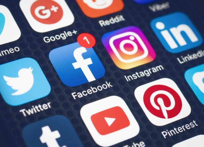 Redes sociais