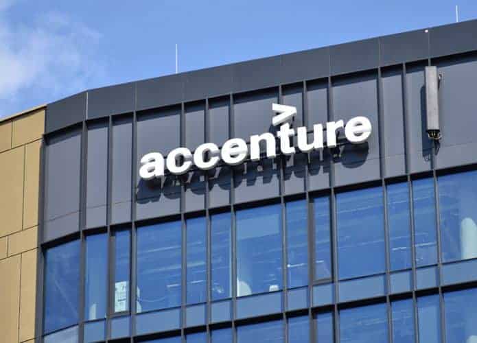 Fachada do prédio da Accenture