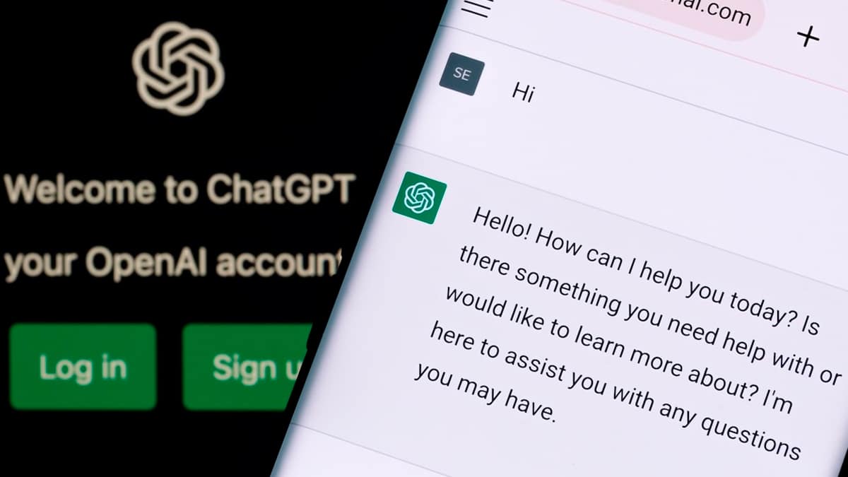 Trecho de conversa com ChatGPT em celular com tela de login no chatbot aberta em tela ao fundo