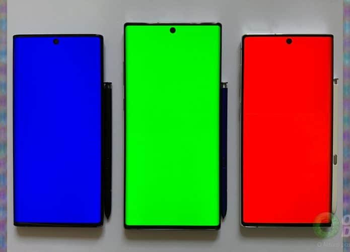 Três modelos de Galaxy Note 10, da Samsung