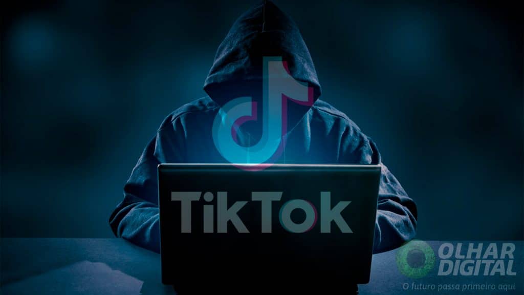 Hacker mexendo em notebook num local escuro e sobreposto por logomarca do TikTok